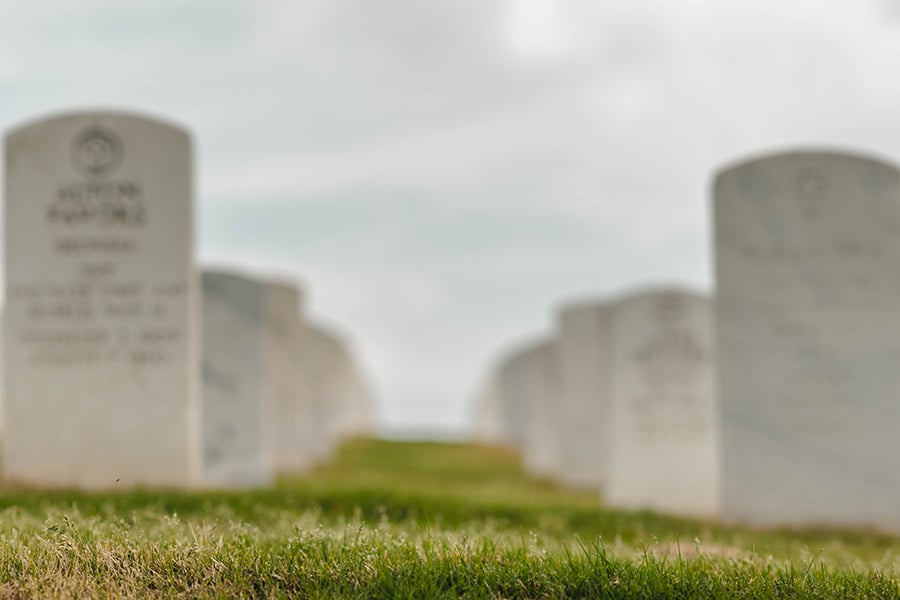 What's the Difference Between Find a Grave and Burial Search?